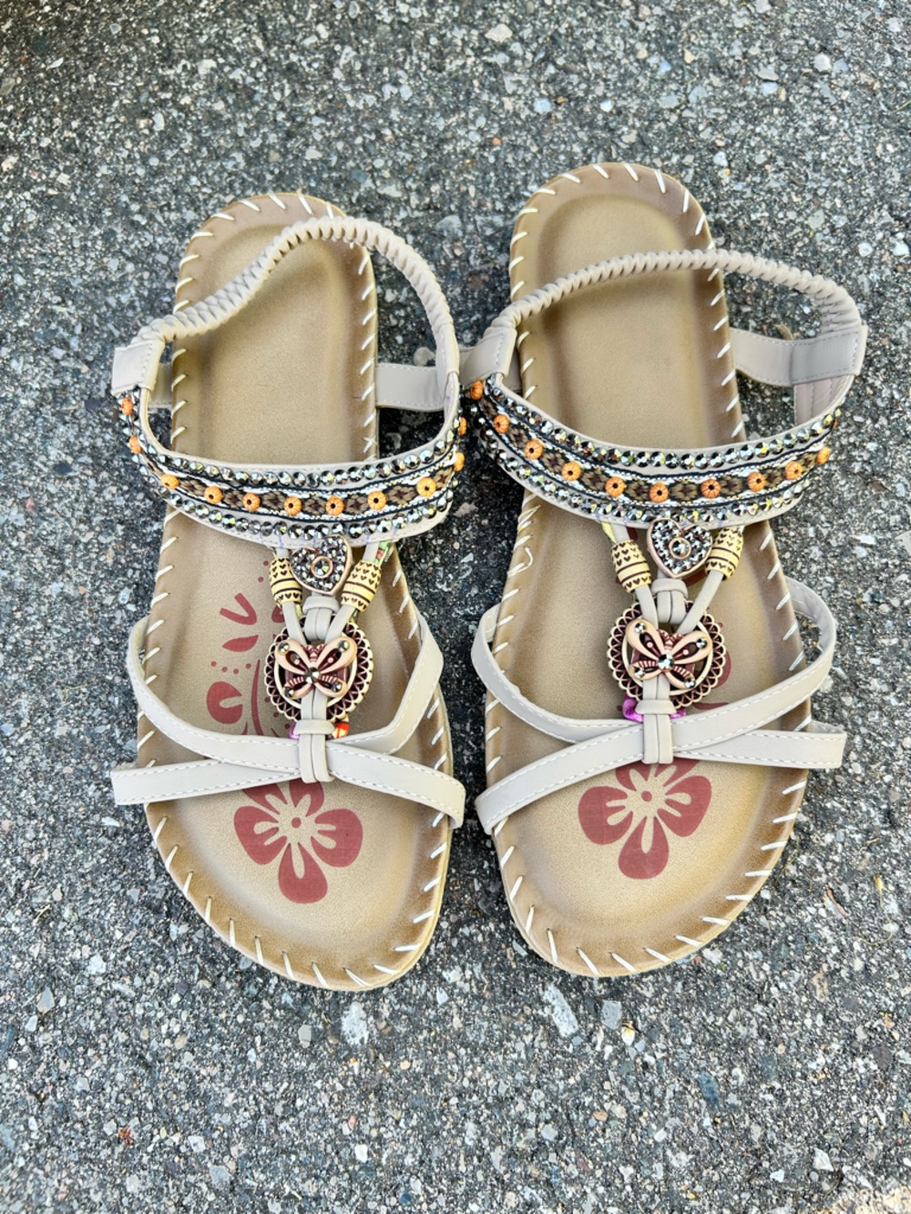 Beige Boho Beaded T-Strap Women's Sandals with Decorative Accents